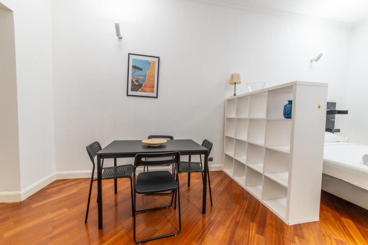 Apartamento Via Atri 25 Nápoles Exterior foto